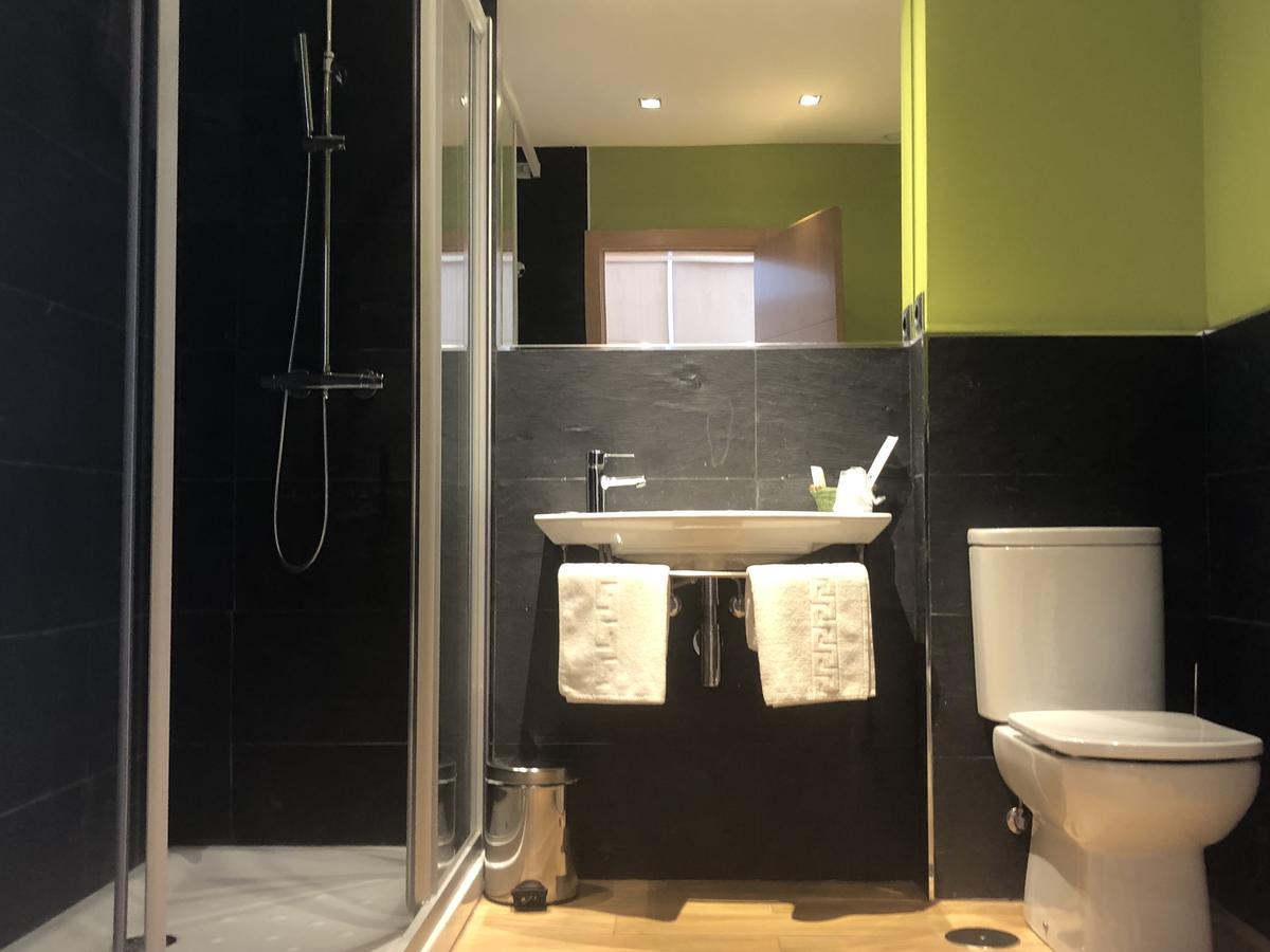 Nruta Ponferrada Hotel Bembibre  Ngoại thất bức ảnh